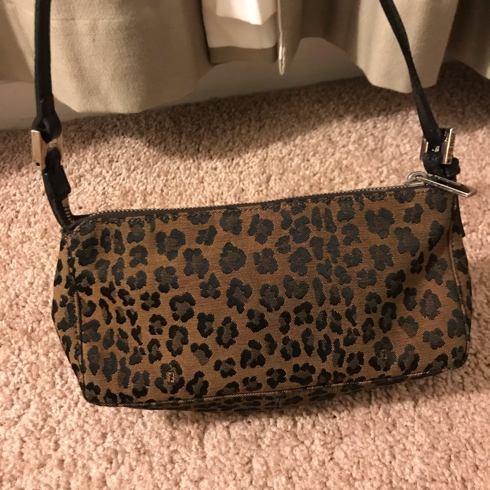 Vintage Fendi shoulder bag